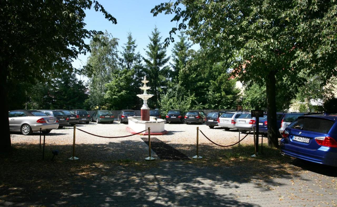 Runas Air Muc Park Sleep & Fly Hallbergmoos Luaran gambar
